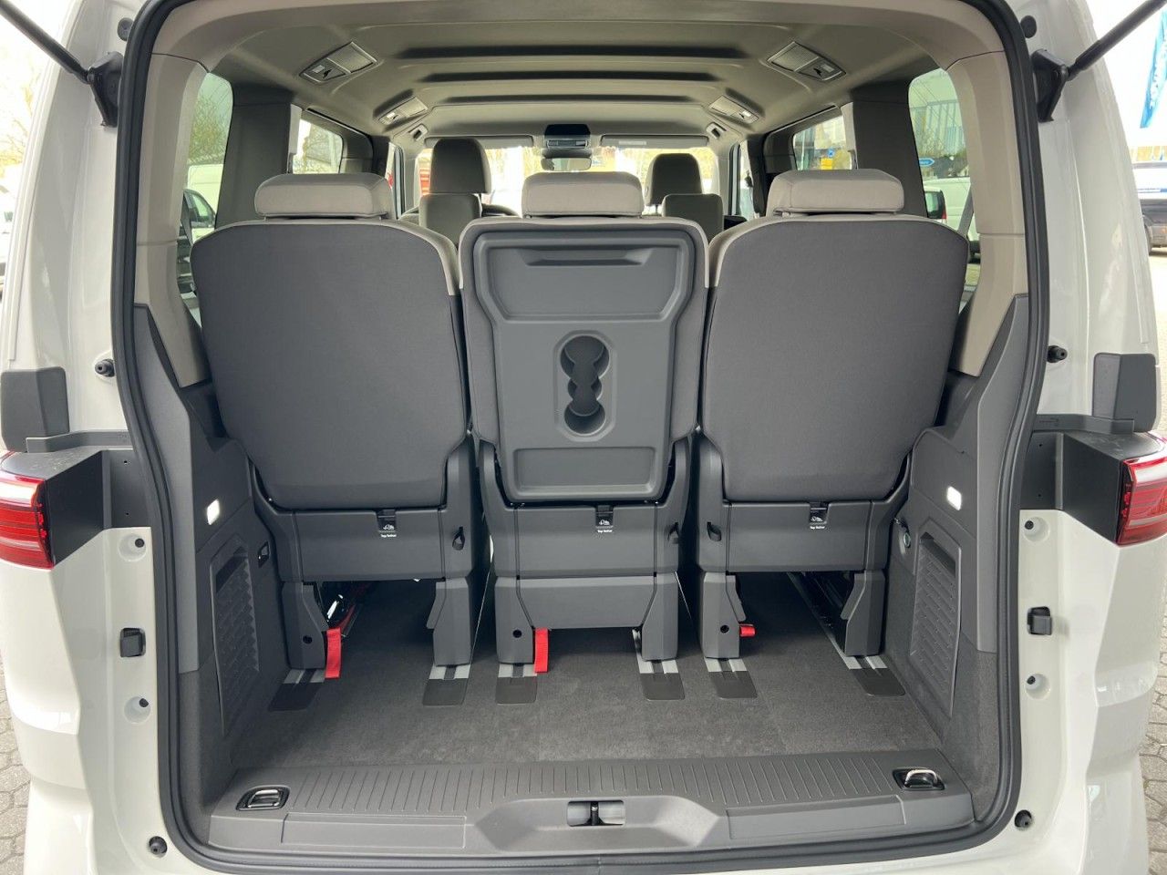 Volkswagen T7 Multivan - Bild 6