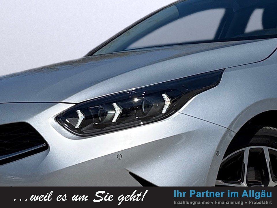 Fahrzeugabbildung Kia CEED KOMBI 1.5T 7DCT SPIRIT 1HD NAVI+LED+JBL+PDC