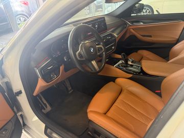 BMW 520 - 12