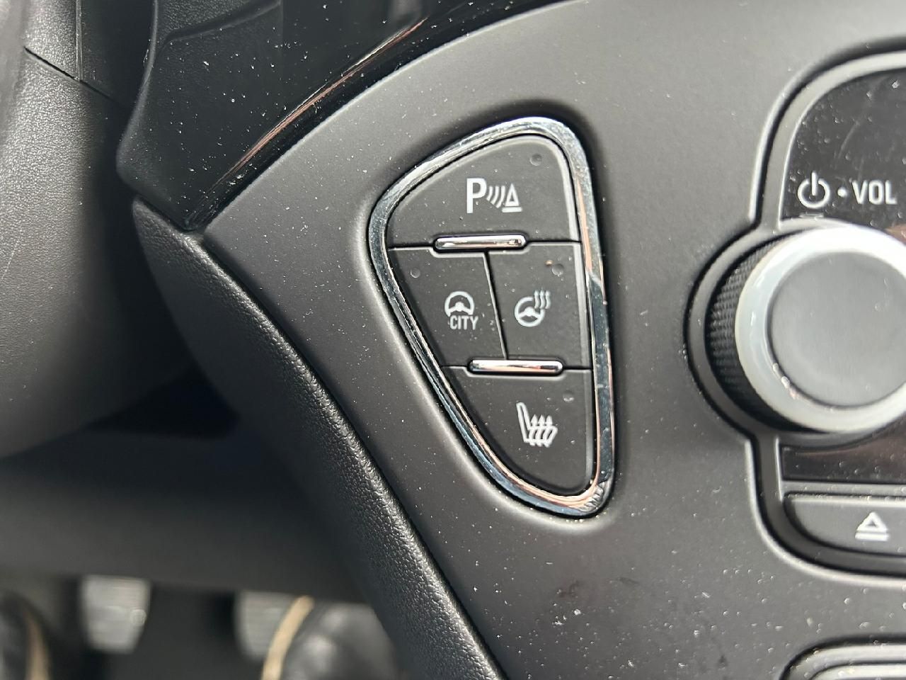 Fahrzeugabbildung Opel Corsa E Active