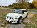 MINI Cooper - Pepper White mit Panoramaschiebedach - MINI MINI: Weiß, Pepper