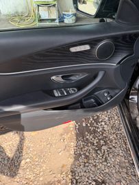 Mercedes E 220 - 7