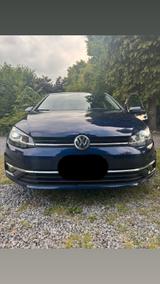 Volkswagen 1.5TSI Highline|LED|KeyL|AHK|Mass|Win|TÜV - VW Golf Gebrauchtwagen in Aachen