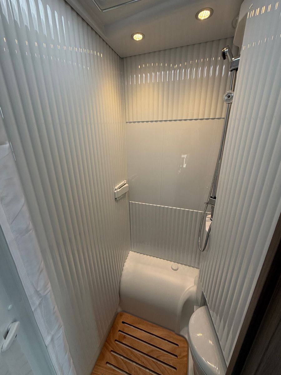 Fahrzeugabbildung Carado V-337 pro+ 6.497€ SPAREN !