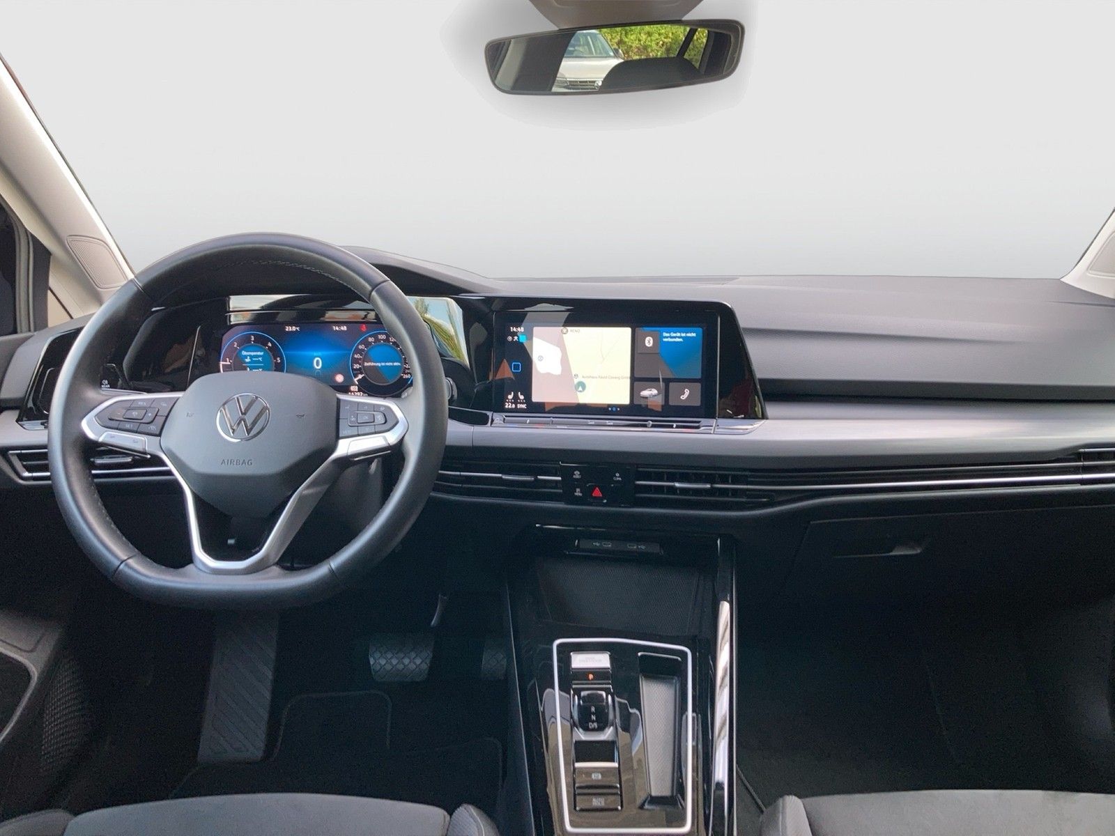 Fahrzeugabbildung Volkswagen Golf VIII Variant TDI Style DSG LED Navi ACC PDC