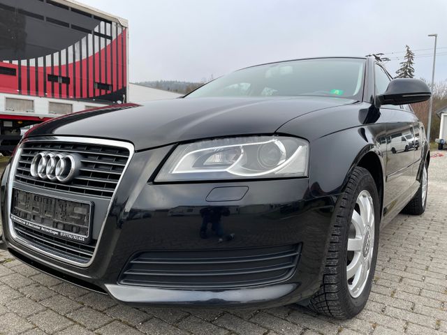 Audi A3 Sportback 1.6 Ambiente BI-XENON/PDC/8XALU/TOP