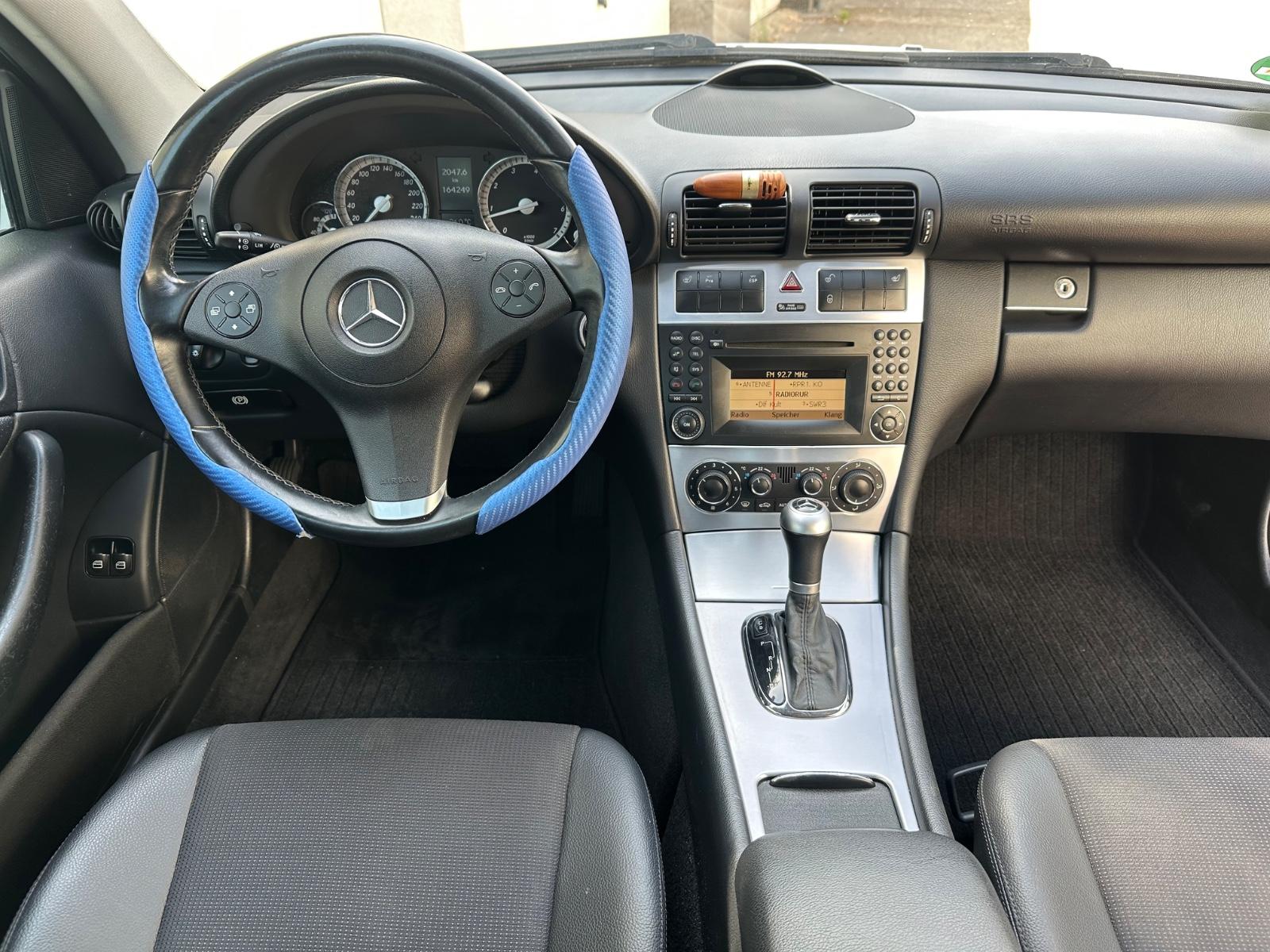 Mercedes-Benz CLC 200 KOMPRESSOR/ Automat/ Sitzhz/ Teilleder/