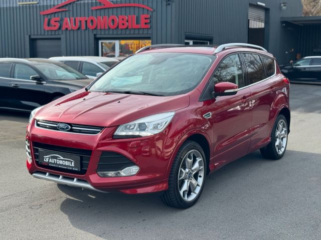 Ford Kuga Individual/Bi-Xenon/Pano/Leder/Navi/R-Cam