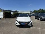 Hyundai i20 1.0 T-GDI 48V-Hybrid Intro Navi / Bose / LED - Hyundai i20 48V Gebrauchtwagen