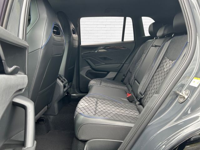 Fahrzeugabbildung Volkswagen Tiguan R-Line 2.0 TDI SCR 4MOTION 193 PS DSG AHK