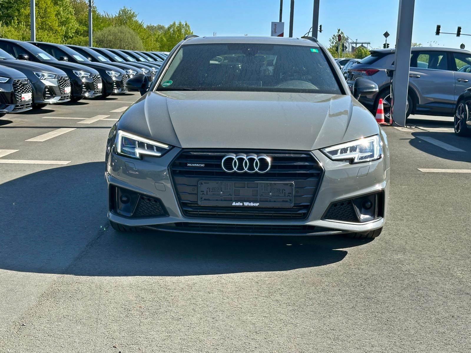 Audi A4 Avant 45TFSI q S LINE BLACK PANO AHK B&O TOUR