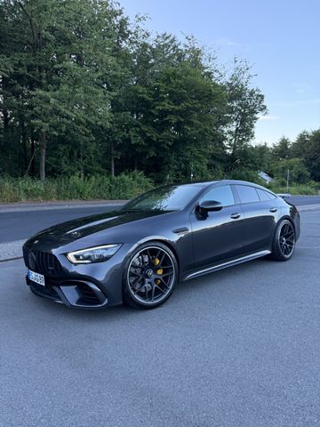 MERCEDES-BENZ AMG GT S 63 S 4MATIC+ Aero Pano 360 Grad Massage
