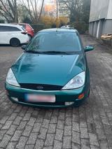 Ford Focus 1.6 Motor - Ford Focus aus 1999: Kombi