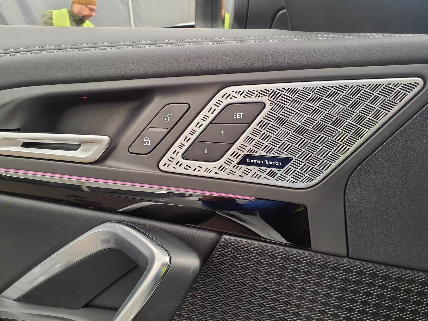 Fahrzeugabbildung BMW X1 20 i sDrive M Sport Leder Pano HuD h/k Memory
