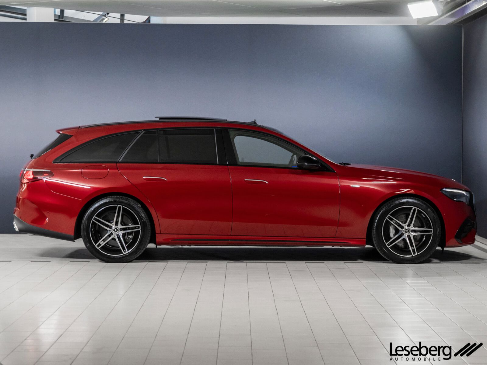 Mercedes-Benz E 300 de T AMG Adv. LED Night AHK Distronic 360° foto 4