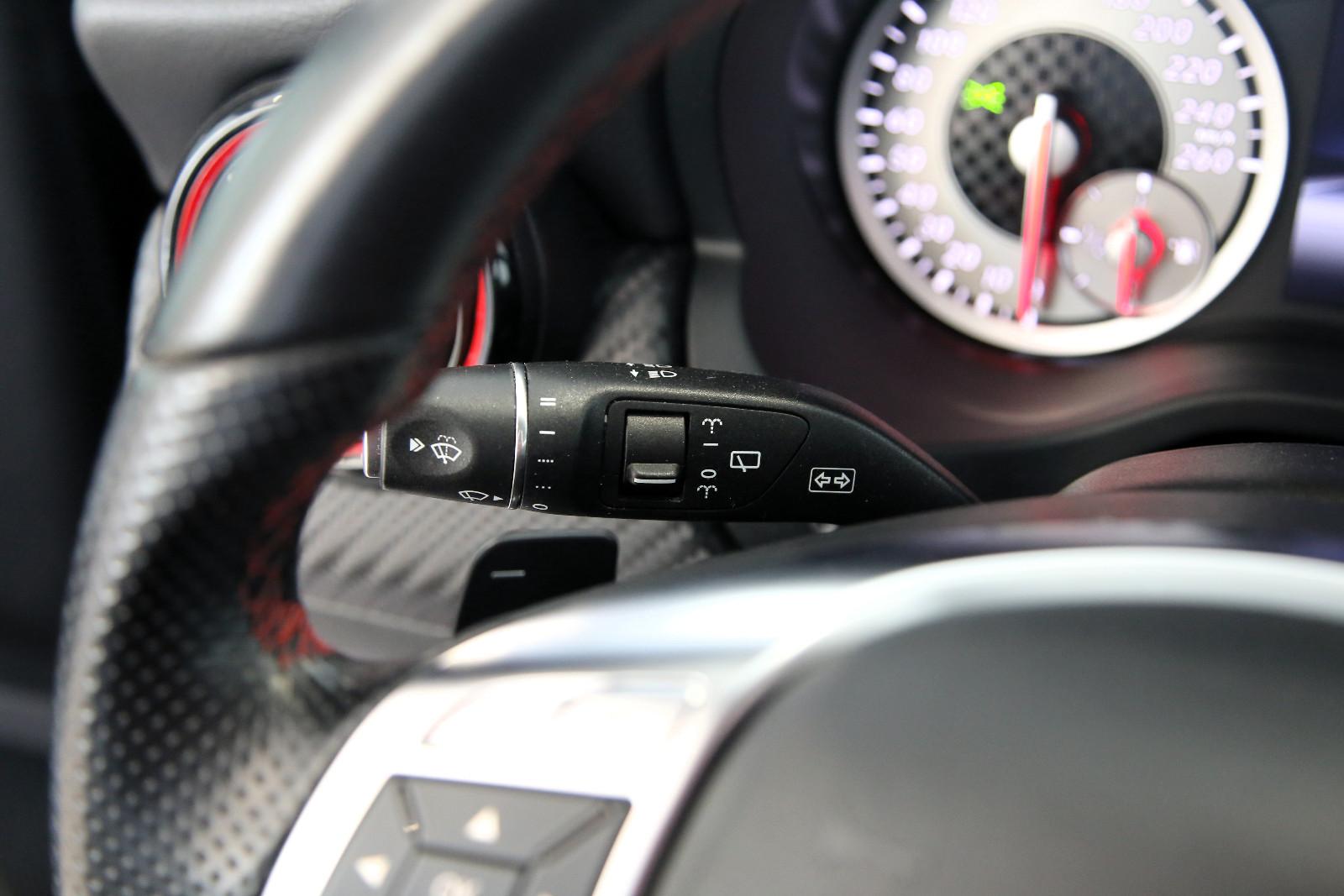 Mercedes-Benz A 250  Sport Harman Kardon SHZ Navi