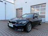 BMW 320 d A xDrive Touring/ACC/AHK/SPORTSITZE - BMW 320 in Dresden