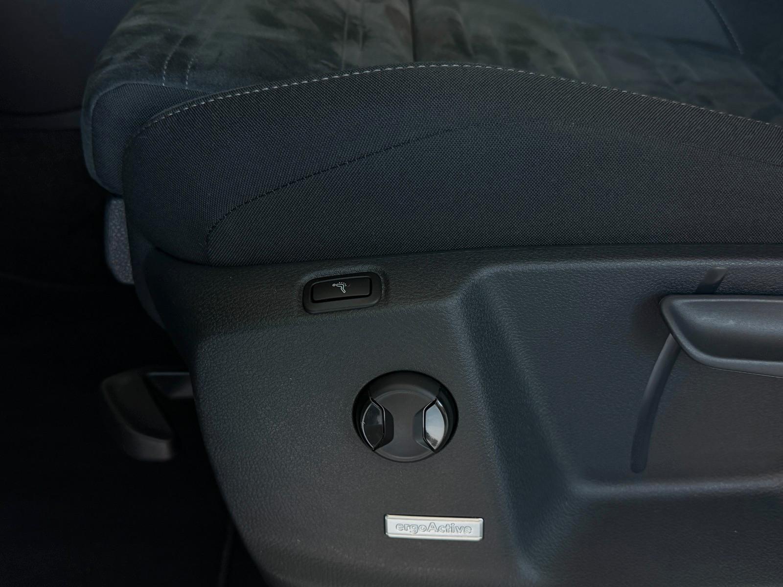 Volkswagen Touran 1.5 TSI DSG Comfortline/Massage/STHZ, миниатюра 9