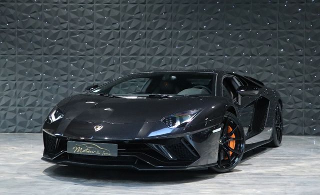 Lamborghini Aventador S - Transparent Bonnet - Camera - Sens