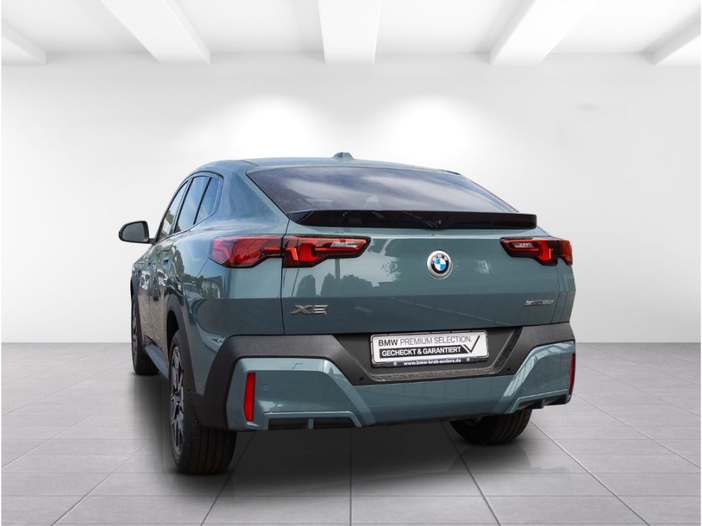 BMW X2 20i AHK Navi DAB LED RFK Temp SHZ USB PDCv h foto 4