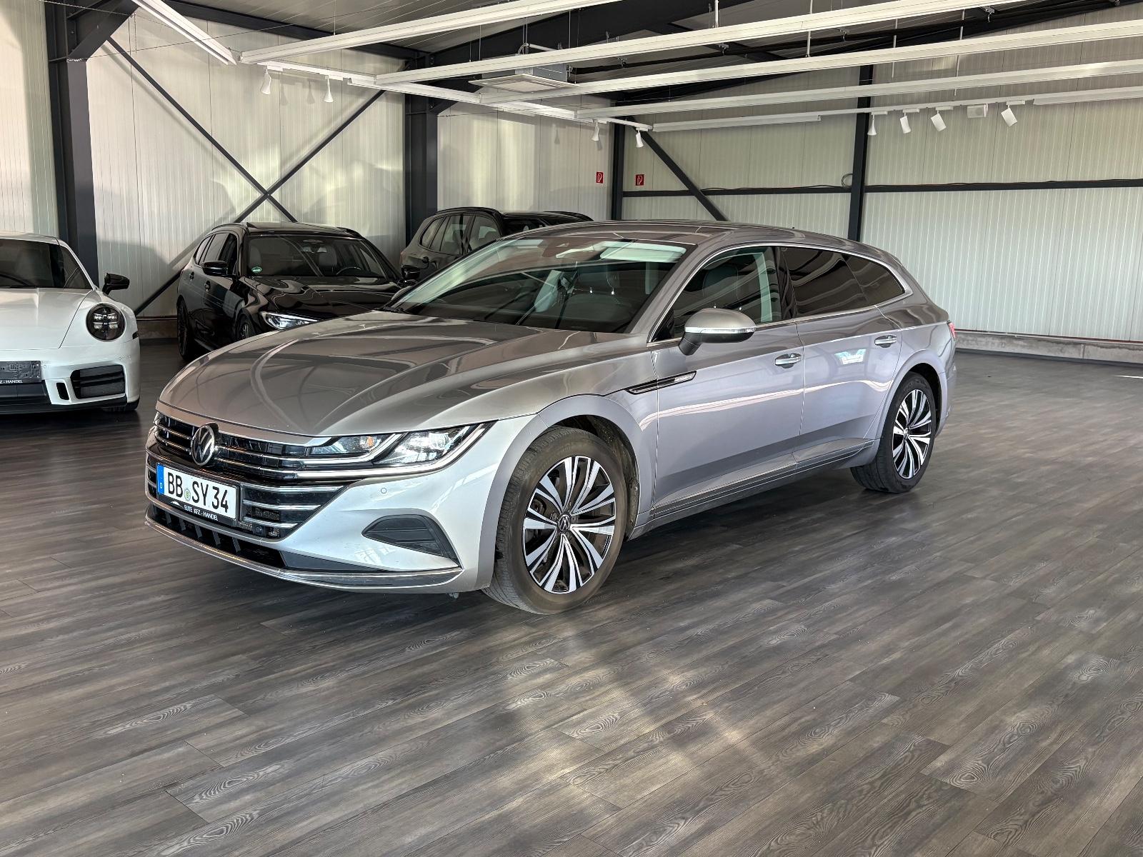 Volkswagen Arteon SB Eleg eHybr Virtual ACC AHK Kamera