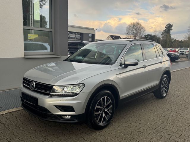 Volkswagen Tiguan 4Motion PANO* LED* STHZ*