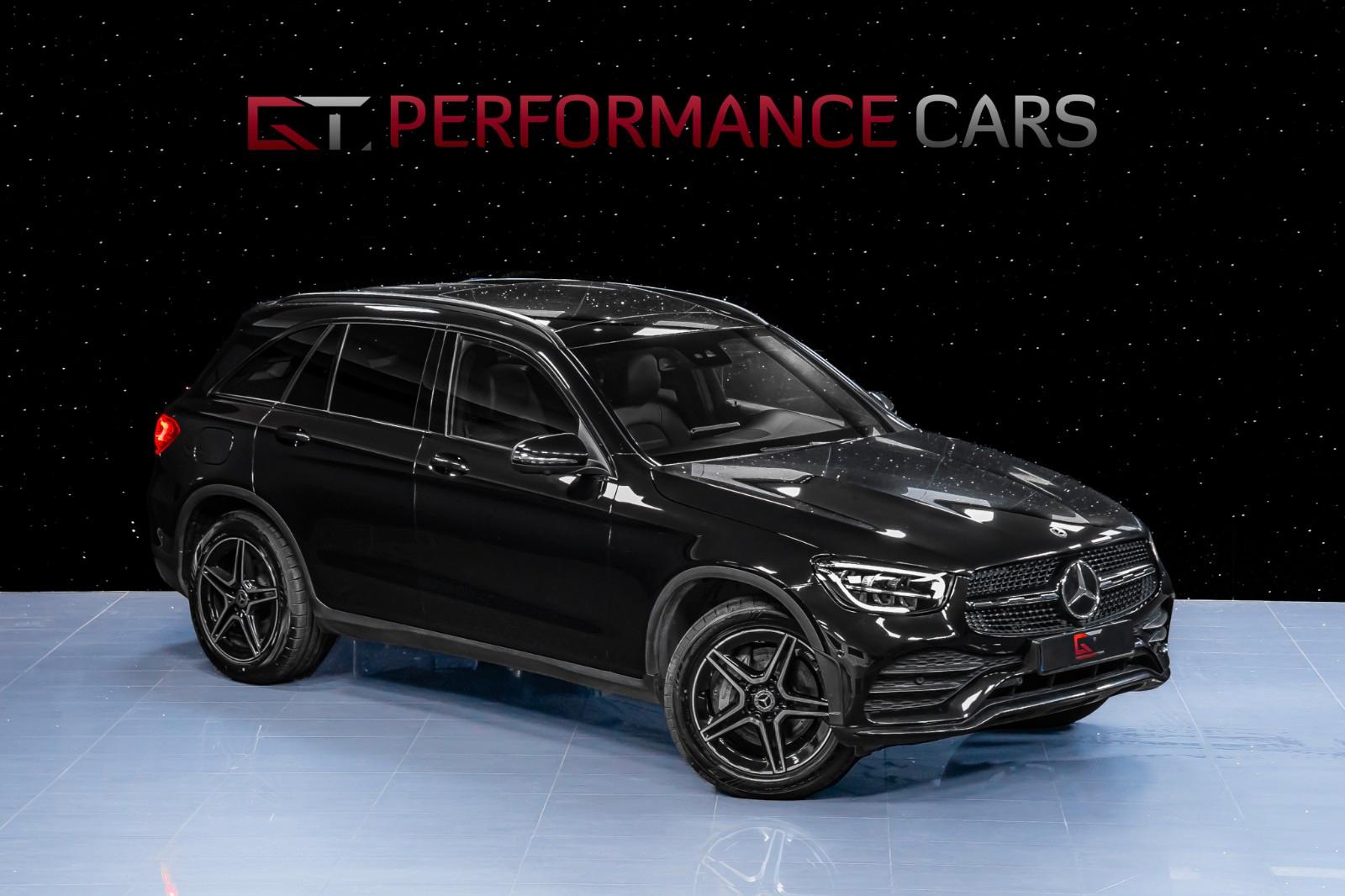 Mercedes-Benz GLC 300 e 4MATIC AMG Pano Burm AIRMATIC Cockpit