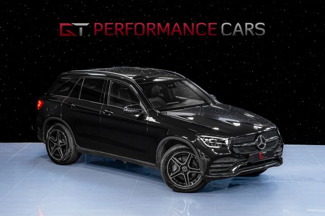 MERCEDES-BENZ GLC 300 e 4MATIC AMG Pano Burm AIRMATIC Cockpit