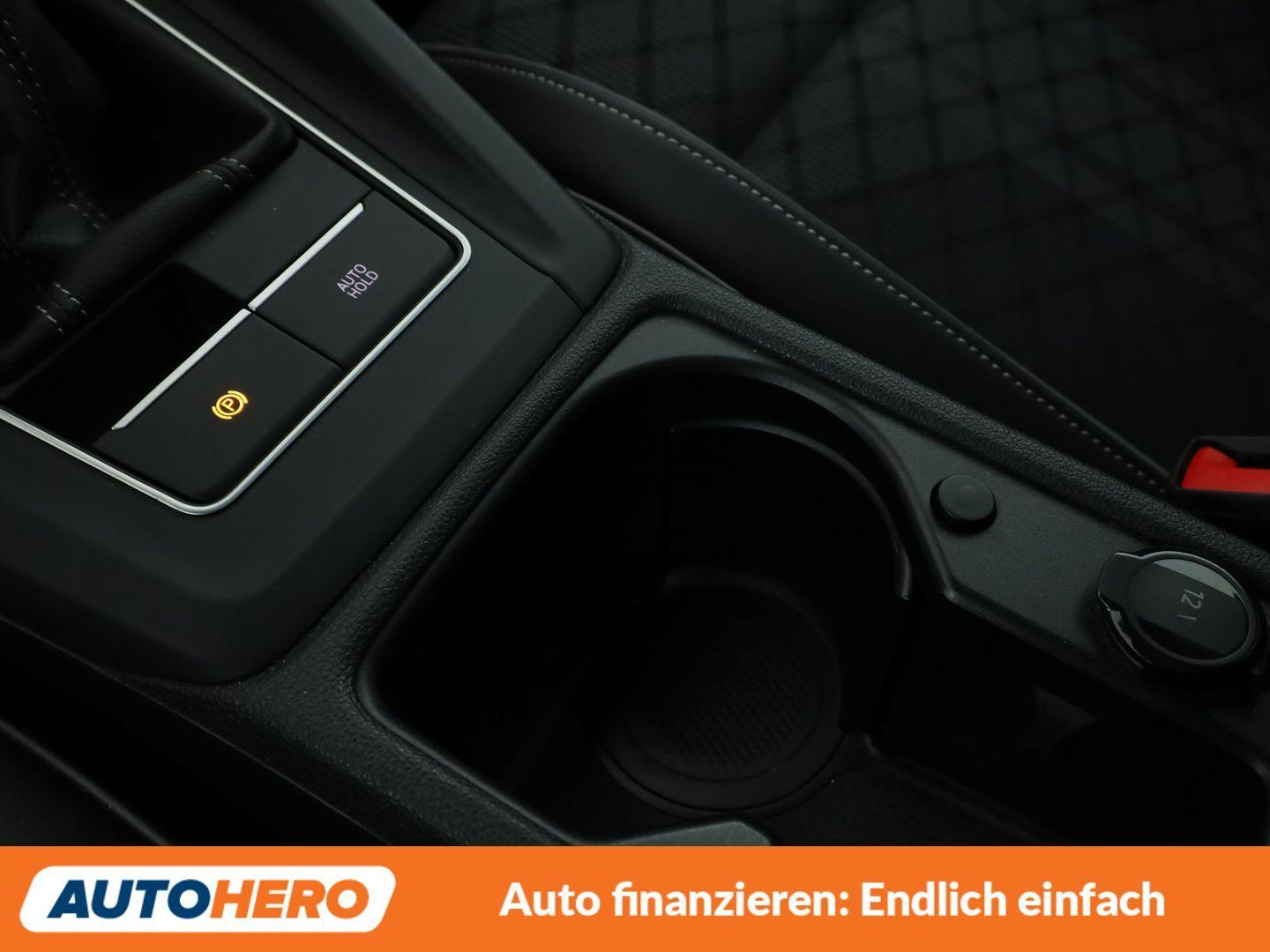 Volkswagen Golf VIII 1.5 TSI ACT R-Line*NAVI*ACC*LED*SHZ*, миниатюра 26