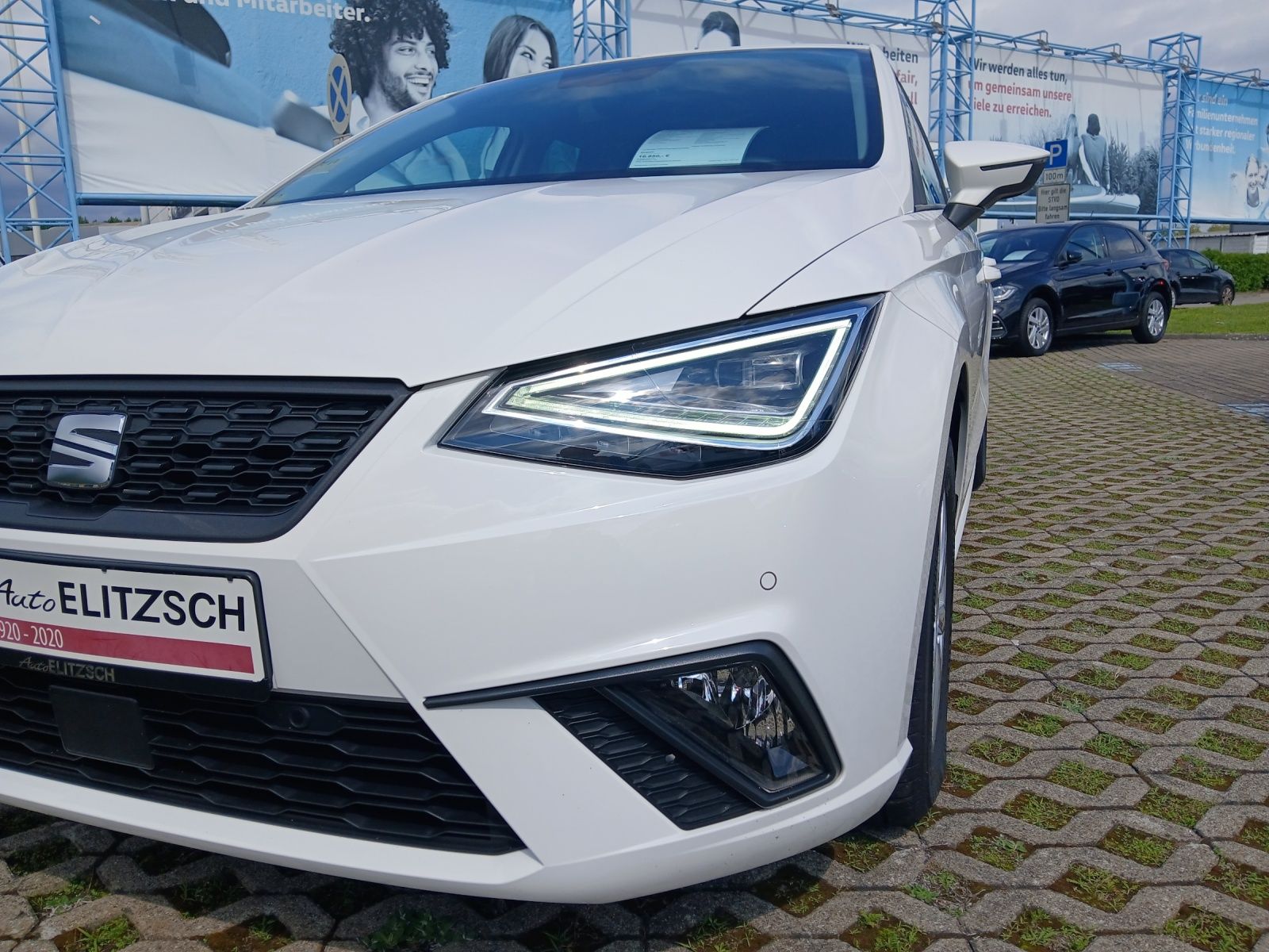 Fahrzeugabbildung SEAT Ibiza TSI Style LED AID GRA RFK SH LM