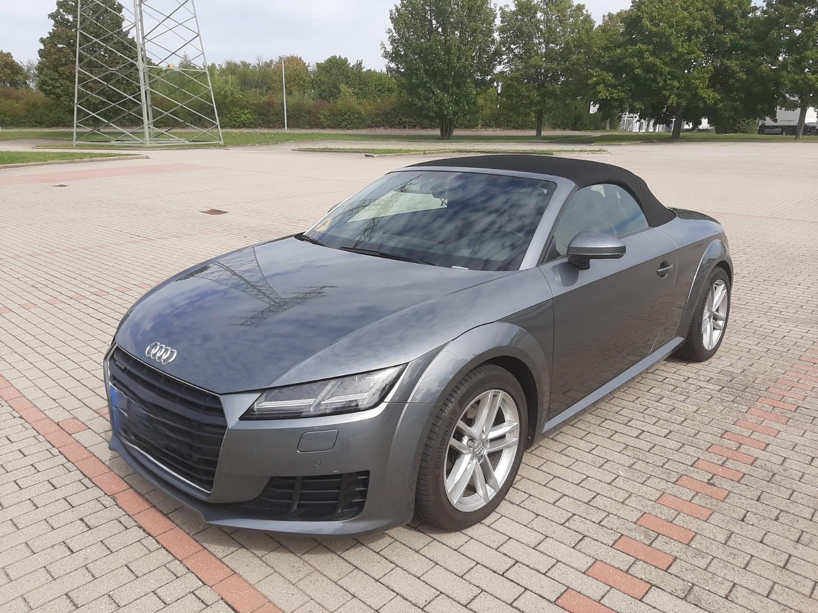 Audi TT Roadster 2.0 TDI quattro