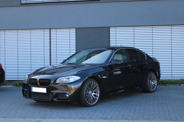 BMW 535d xDrive F10 *Sportpacket* *Standheizung*