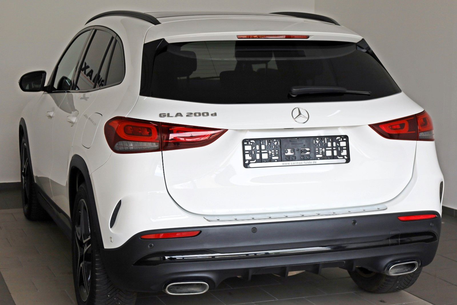 Fahrzeugabbildung Mercedes-Benz GLA 200 d, AMG line, Navi,LED,Kamera,Panorama