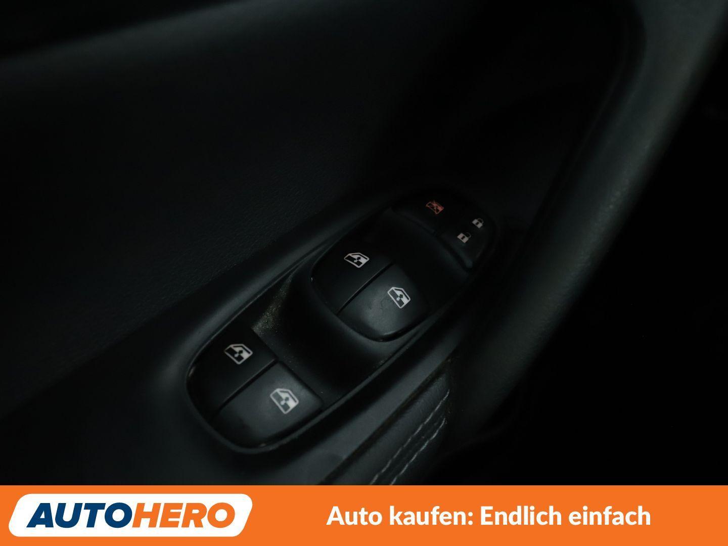 Nissan Qashqai 1.3 DIG-T N-Connecta Aut*NAVI*LED*TEMPO*