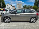BMW 225xi Active Tourer Automatik Navi Allrad - BMW 225 Active Tourer aus 2015