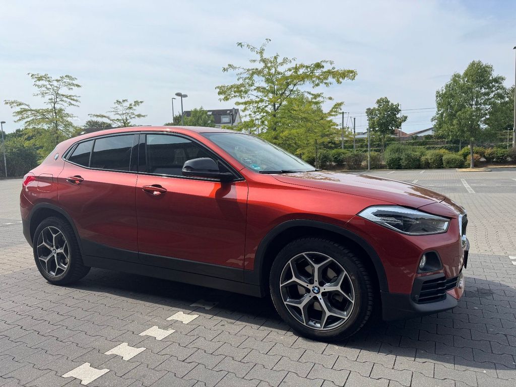 Image of BMW X2