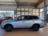 Mitsubishi Outlander Edition 100 2.0 MIVEC ClearTec 2WD 5-G - silberne Mitsubishi Outlander