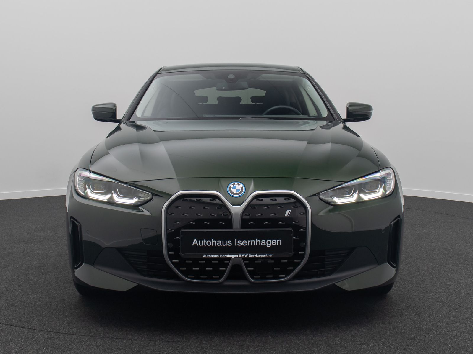 Fahrzeugabbildung BMW i4 eD35 GC Kamera GeschwindigReg DAB Widscreen