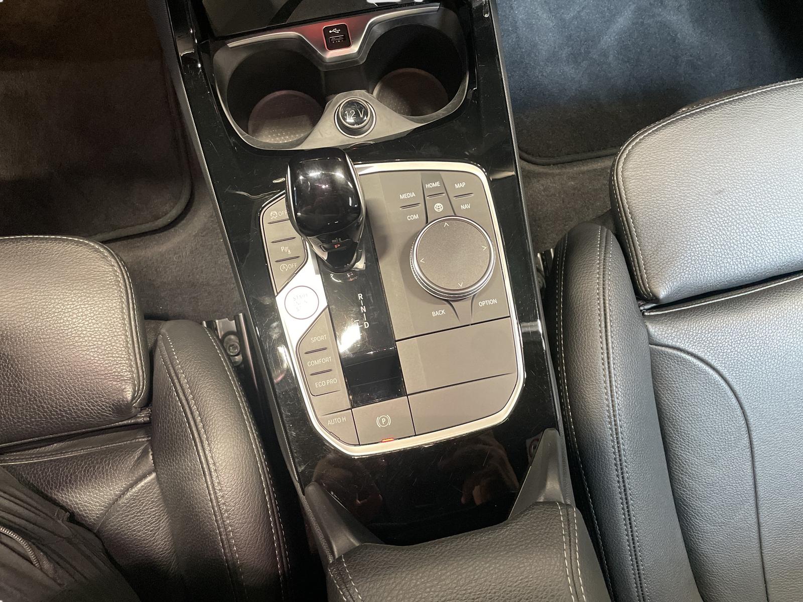 BMW M235i xDrive Gran Coupé LiveCockpitProf Head-Up