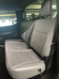 Ford F 150 Lightning Flash gr Batterie im Vorlauf