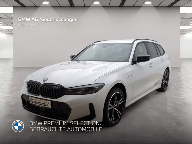 BMW 330e xDrive Touring