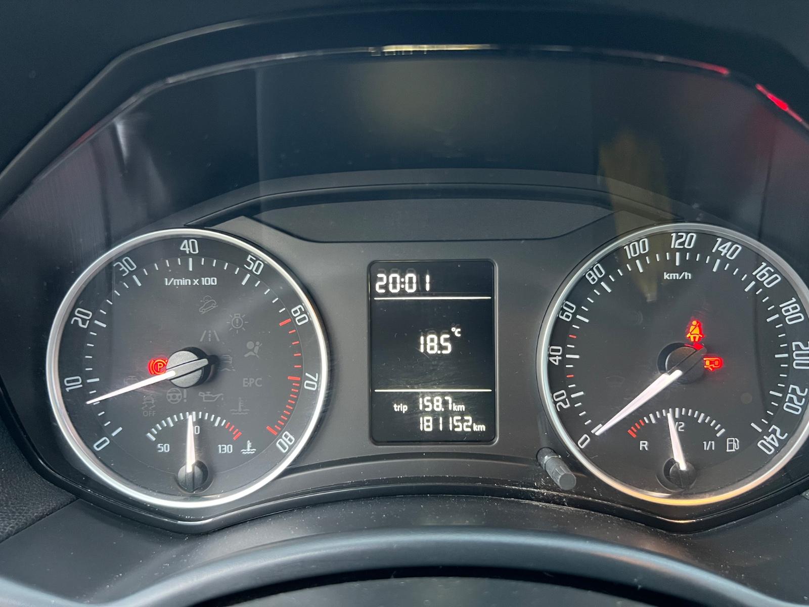 Skoda Octavia 2012 — photo 39