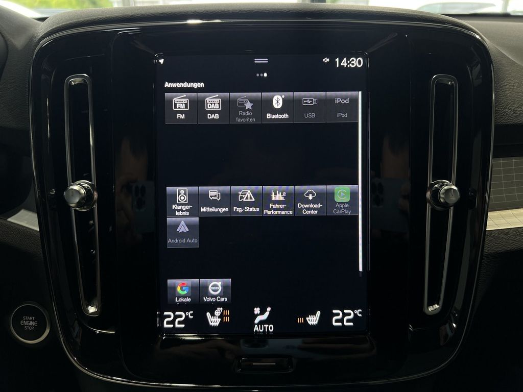 Volvo XC40 T4 Plus Bright Recharge Kamera LED H/K