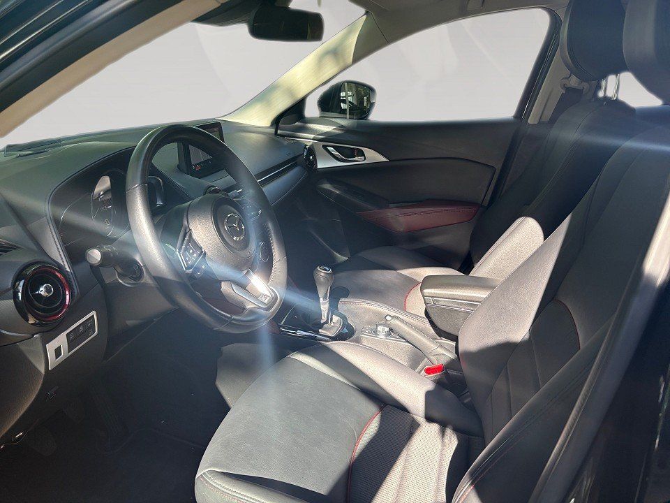 Fahrzeugabbildung Mazda CX-3 2.0i 120PS SPORTS