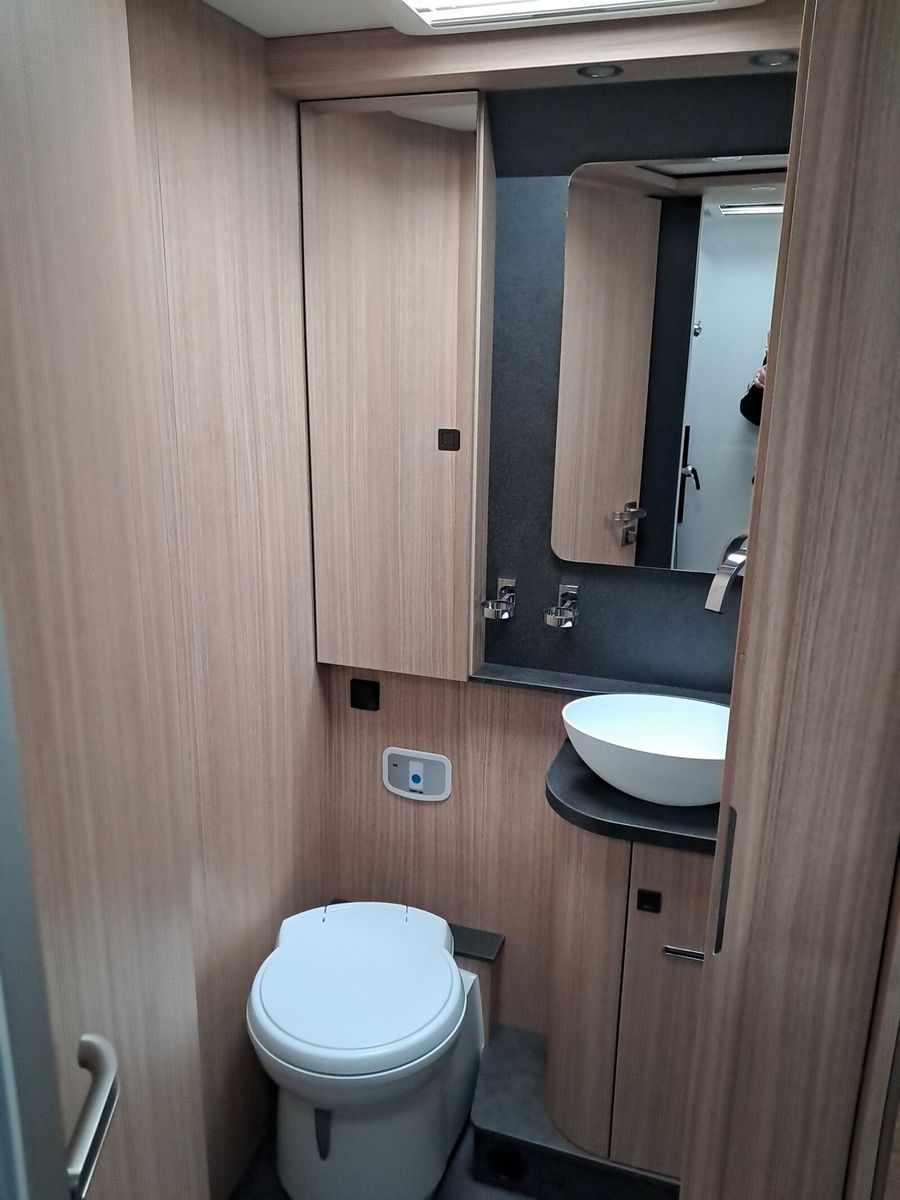 Fahrzeugabbildung Malibu I 450 RB LE comfort Navigation, RFK, TV