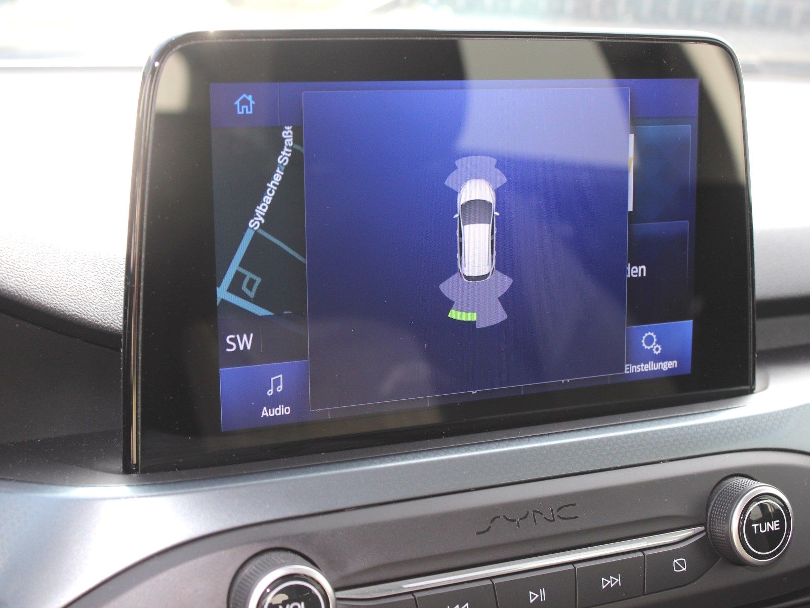 Fahrzeugabbildung Ford Focus Active 1,0 EcoBoost Start/Stopp