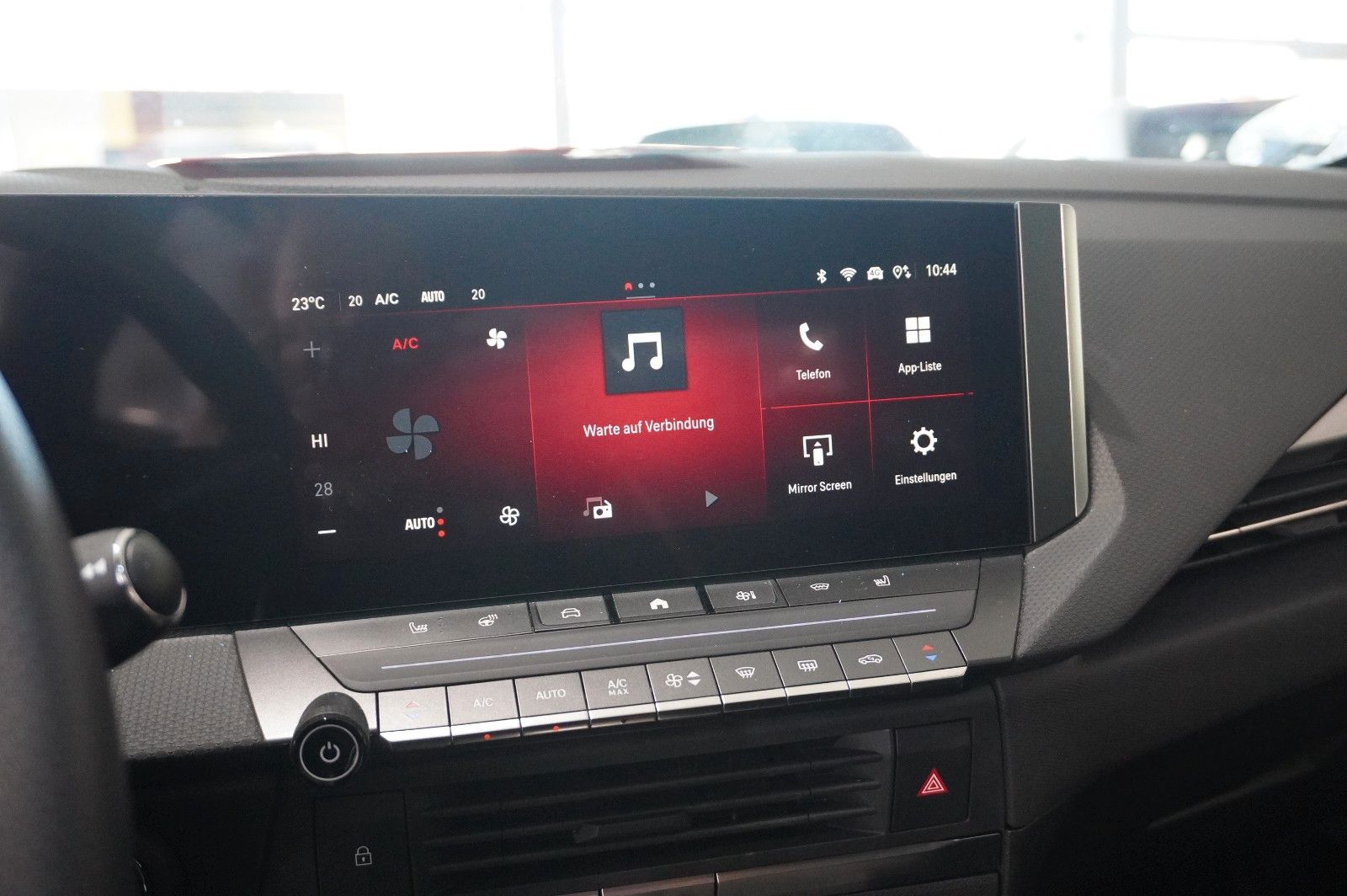 Fahrzeugabbildung Opel Astra L ST 1.2T ULTIMATE NAVI/LED/360° /PANO./SH