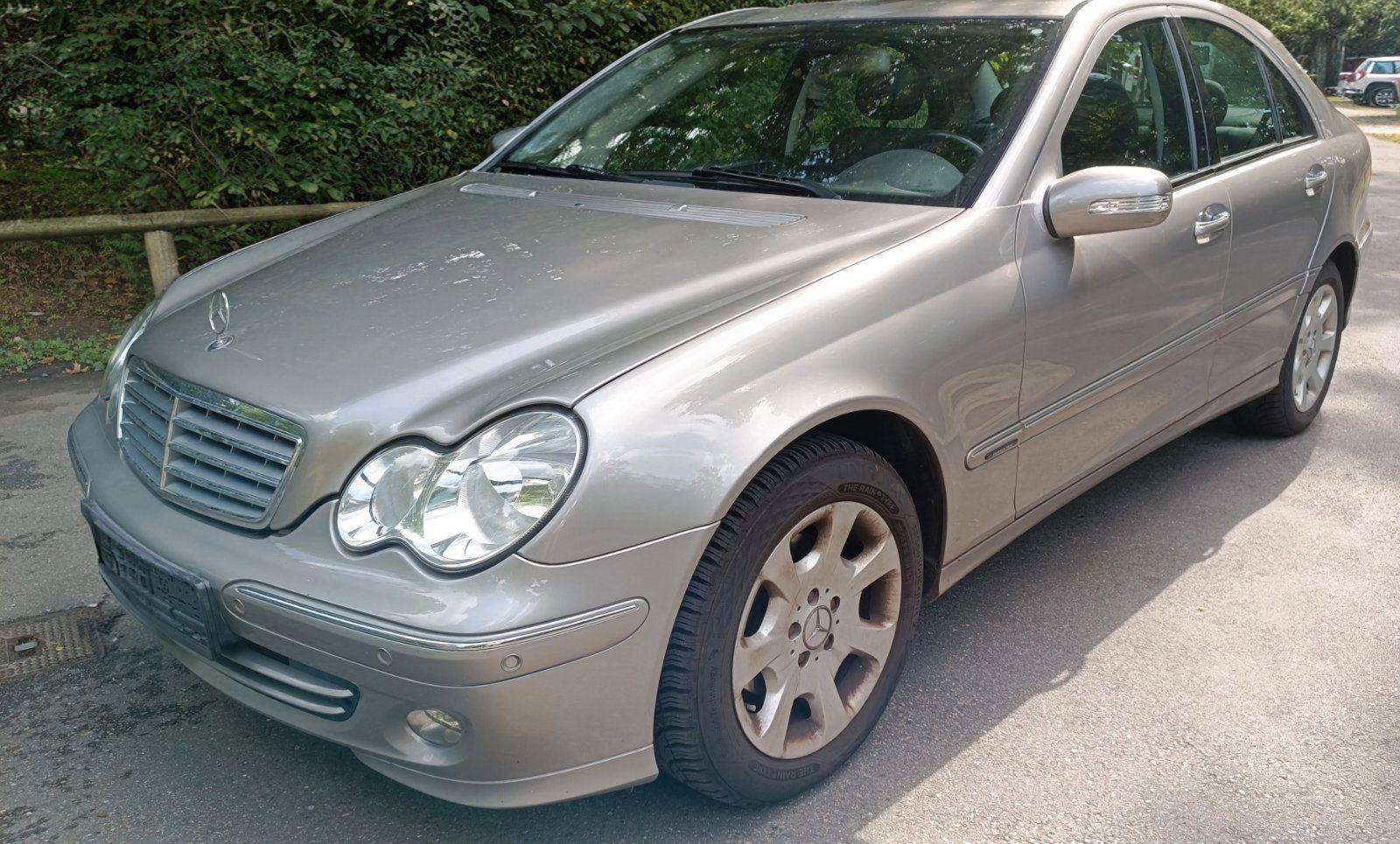 Mercedes-Benz C 180