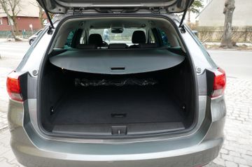 Fahrzeugabbildung Opel Astra K Sports Tourer Dynamic Start/Stop