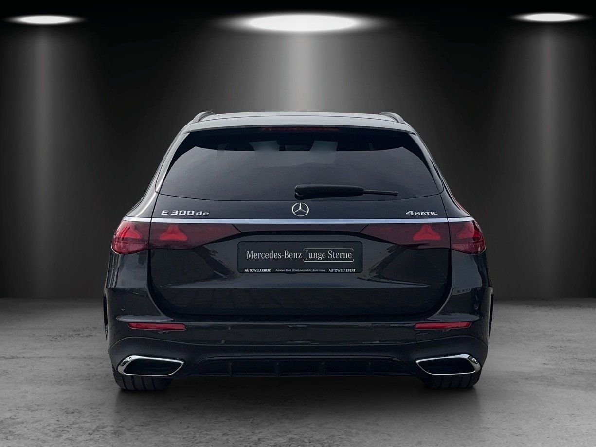Fahrzeugabbildung Mercedes-Benz E300de 4M T AMG Prem+ AIRMATIC Hyper AHK Fahrasi